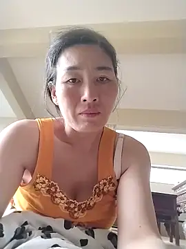 lris-Beauty77 online show from 6, 3, 2026