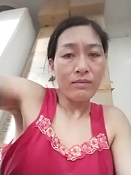 lris-Beauty77 online show from 8, 4, 2026