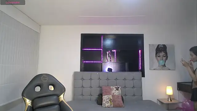 Wendy 1  online show from 19, 4, 2026