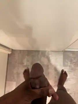 Snapshot of baiseurmeuf_parfait chatting on 28, 2, 2026 baiseurmeuf parfait online show from 28, 2, 2026