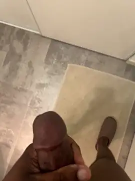 Snapshot of baiseurmeuf_parfait chatting on 25, 3, 2026 baiseurmeuf parfait online show from 25, 3, 2026