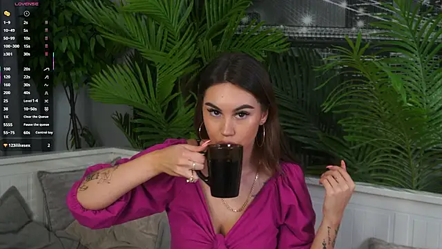 JulyMilky online show from 18, 3, 2026