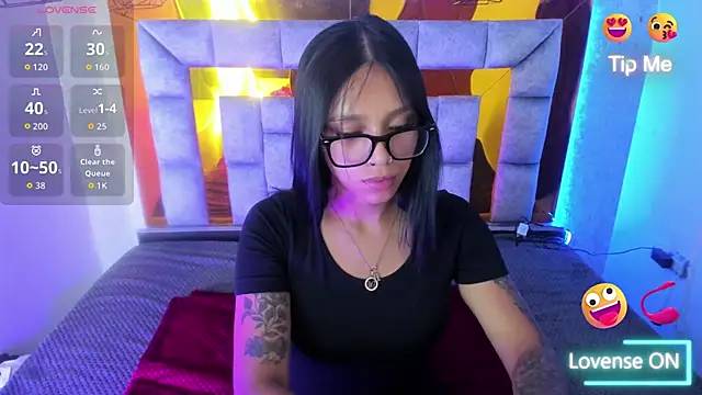 miiaboss  online show from 16, 5, 2026