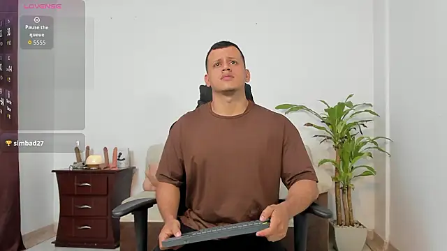 Alex towerss online show from 27, 2, 2026