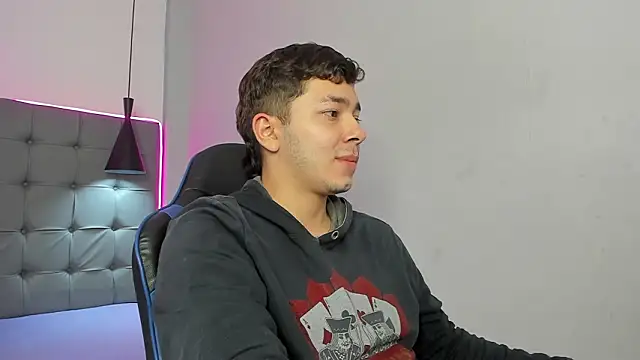 Julian Smith21 online show from 26, 2, 2026