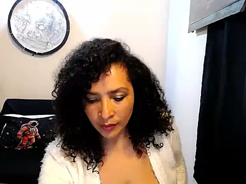 Snapshot of Nerea_Boolsara8 chatting on 28, 4, 2026 Nerea Boolsara8 online show from 28, 4, 2026