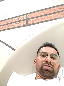 RonitVora online show from 8, 3, 2026