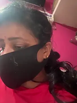 sweet lips77 online show from 10, 3, 2026