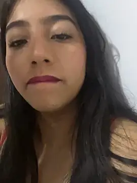 Sexy mia outdoors online show from 28, 2, 2026