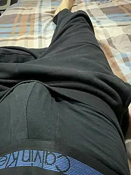 Snapshot of Vireontr1 chatting on 27, 2, 2026 Vireontr1 online show from 27, 2, 2026