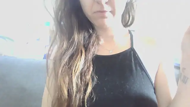 Hashleey online show from 25, 2, 2026