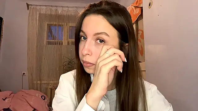 Lianacutesoules online show from 25, 2, 2026