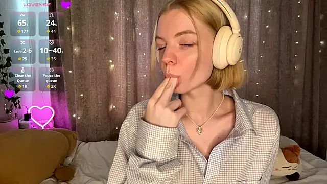Snapshot of Marry_Sornatiko chatting on 11, 6, 2026 Marry Sornatiko online show from 11, 6, 2026