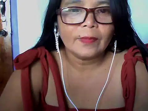 Snapshot of Flowerblossom123 chatting on 8, 5, 2026 Flowerblossom123 online show from 8, 5, 2026