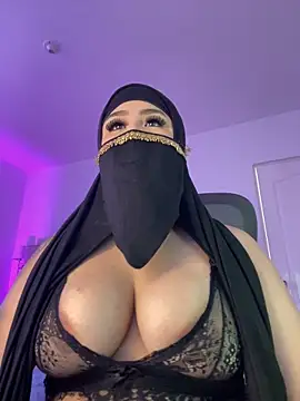 Snapshot of Yasmin_cute chatting on 6, 6, 2026 Yasmin cute online show from 6, 6, 2026