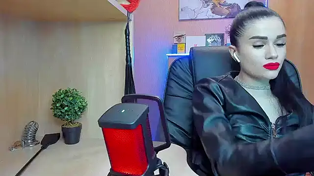 KristiTopxx online show from 26, 1, 2025