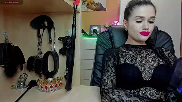 Snapshot of KristiTopxx chatting on 9, 6, 2026 KristiTopxx online show from 9, 6, 2026