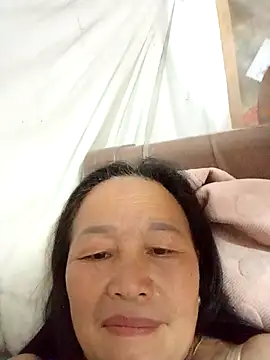 heesuu11 online show from 27, 3, 2026