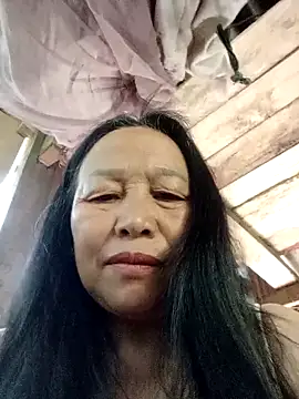 heesuu11 online show from 9, 4, 2026