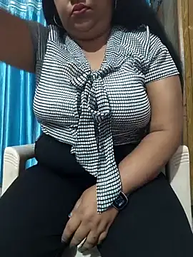 Moonae online show from 9, 4, 2026