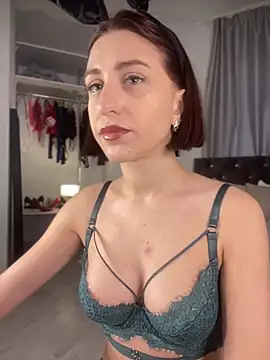 Anna Gilbert online show from 5, 4, 2026