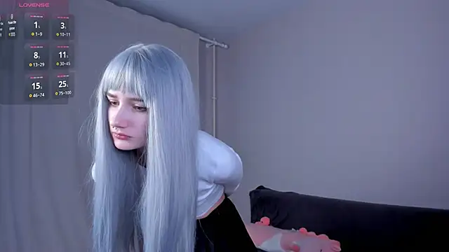 kira montelle online show from 28, 3, 2026