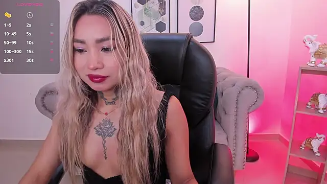 mystic nova  online show from 17, 3, 2026