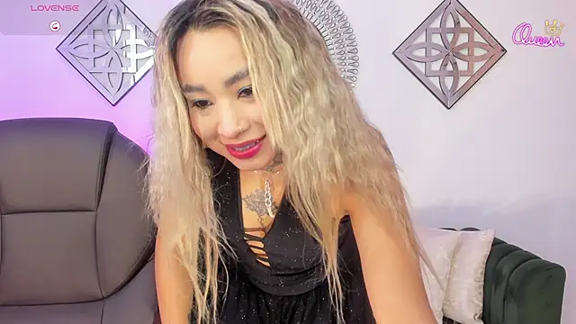 mystic nova  online show from 3, 4, 2026