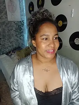 Snapshot of medusafox_ chatting on 26, 6, 2026 medusafox online show from 26, 6, 2026