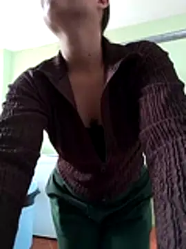 MaskedLatinaX online show from 20, 4, 2026