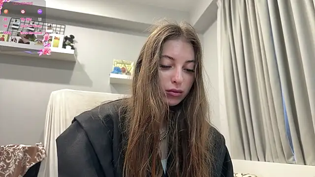 selena favn online show from 27, 6, 2026