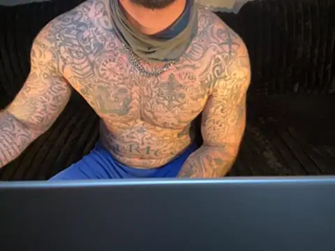 Snapshot of coookieandcream chatting on 26, 3, 2026 coookieandcream online show from 26, 3, 2026