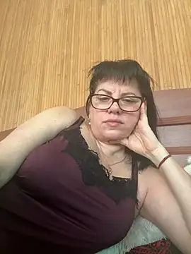 expensive lady online show from 13, 4, 2026