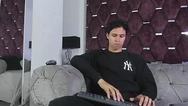 TonyBenedetti online show from 9, 7, 2026