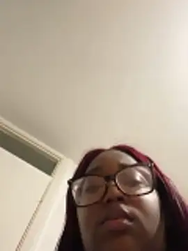 sweetzberri2 online show from 28, 2, 2026