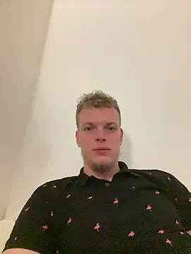 Dencchikk22 online show from 24, 2, 2026