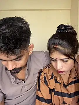 LOVELUST02 online show from 5, 4, 2026