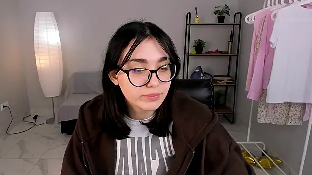 Bell Menis online show from 17, 3, 2026