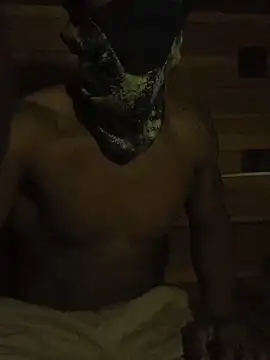 EricSwainn901 online show from 12, 4, 2026