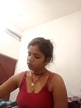 Hot chani online show from 4, 4, 2026