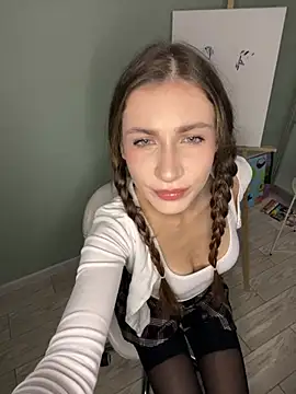 SofieLund online show from 2, 3, 2026