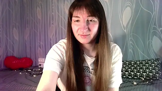 Birdie Kiss online show from 18, 5, 2026