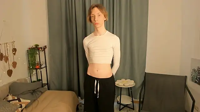 Snapshot of SilverFeral chatting on 2, 3, 2026 SilverFeral online show from 2, 3, 2026