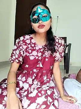 Snapshot of Sweet_Cpl_ chatting on 1, 3, 2026 Sweet Cpl online show from 1, 3, 2026