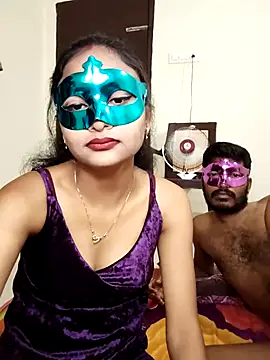 Sweet Cpl  online show from 8, 3, 2026