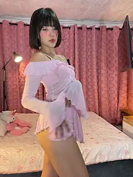 AitanaJhons  online show from 6, 4, 2026