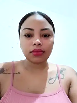 Naomi Summer  online show from 27, 2, 2026