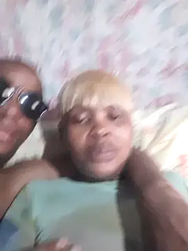 Nutty2in1 online show from 24, 3, 2026