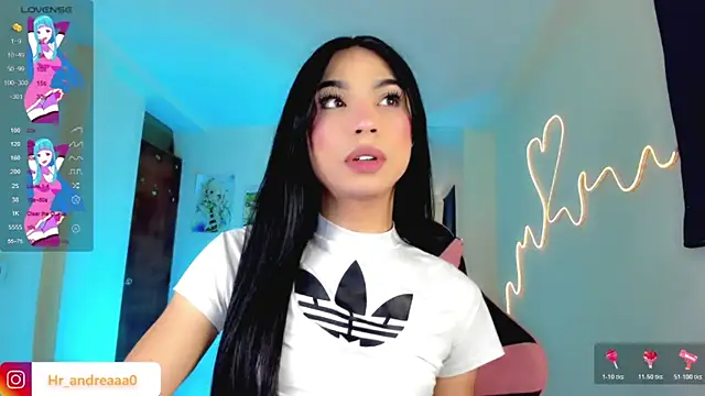Snapshot of IamAndrea01 chatting on 28, 6, 2026 IamAndrea01 online show from 28, 6, 2026