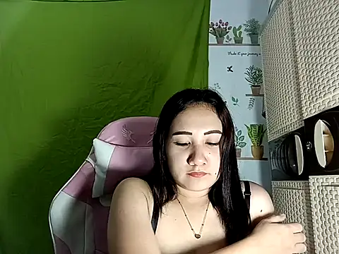 missrica13 online show from 13, 3, 2026